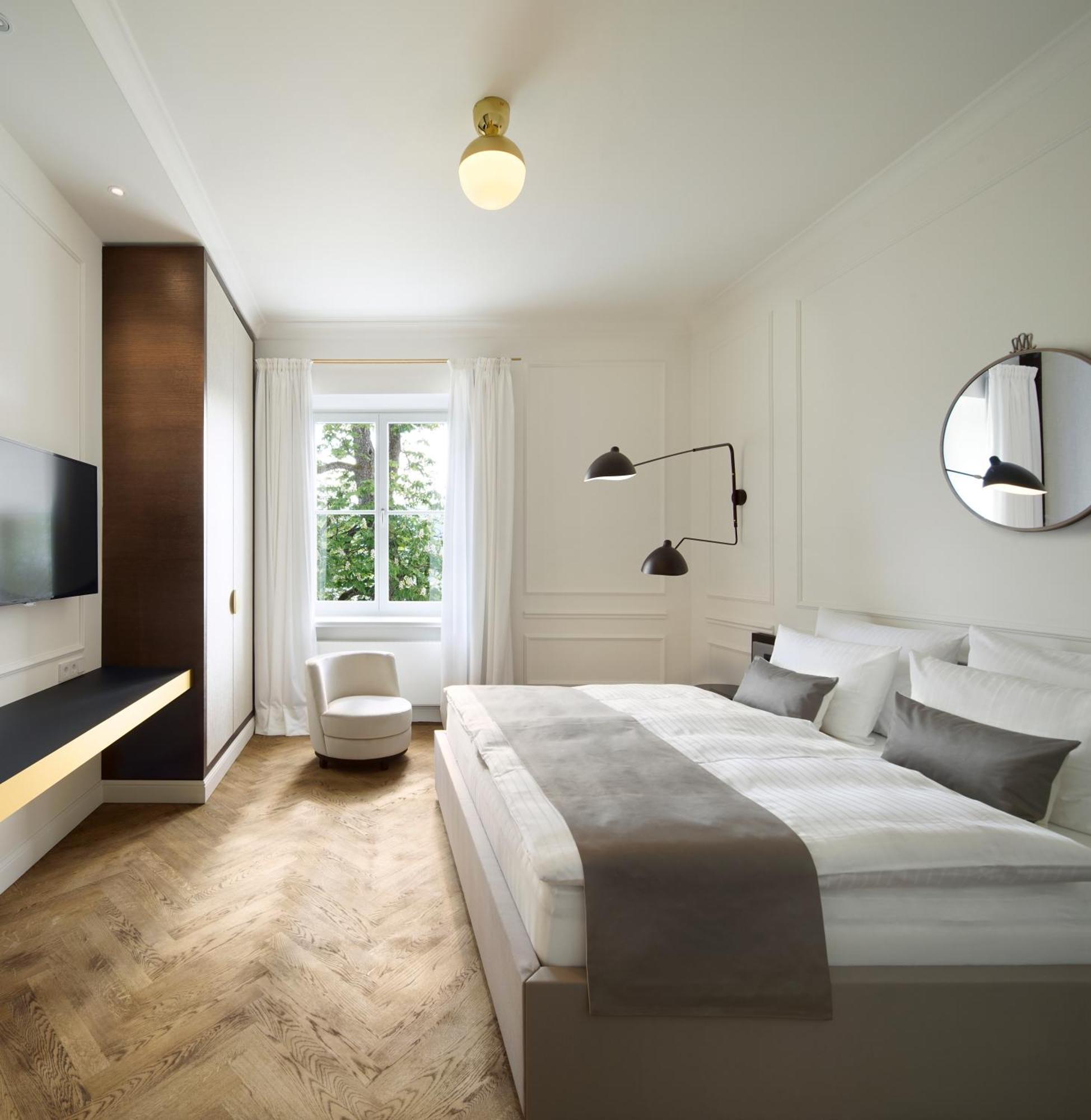 Das Tegernsee Exterior photo A room at the Hotel Axelmannstein