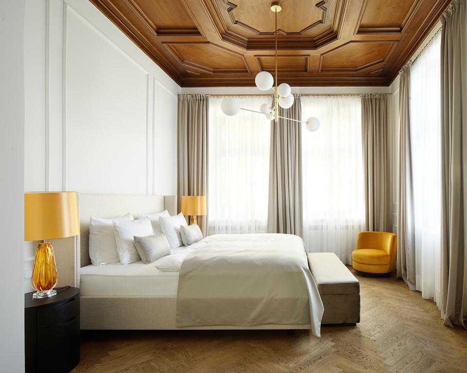 Das Tegernsee Exterior photo A bedroom at the Mandarin Oriental Munich